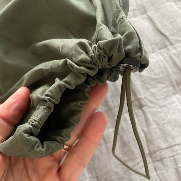 Weekend Max Mara Gitane Military Green Parachute Trousers, women’s size 29 - Picture 4 of 11